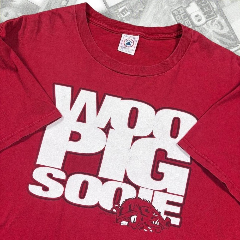 Vintage 90s Arkansas Razorbacks Woo Pig Sooie Graphic Tee Shirt Red XL